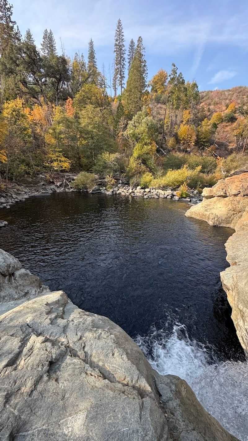 The Best Time of Year to Visit Rainbow Pool
