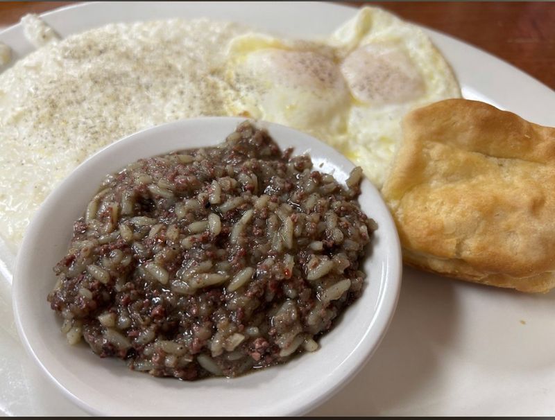 The Big Breakfast That Keeps Regulars Coming Back for Years The Big Breakfast That Keeps Regulars Coming Back for Years