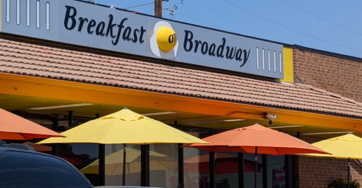 The Biscuits And Gravy At This Colorado Cafe Are So Good They Deserve Worldwide Fame