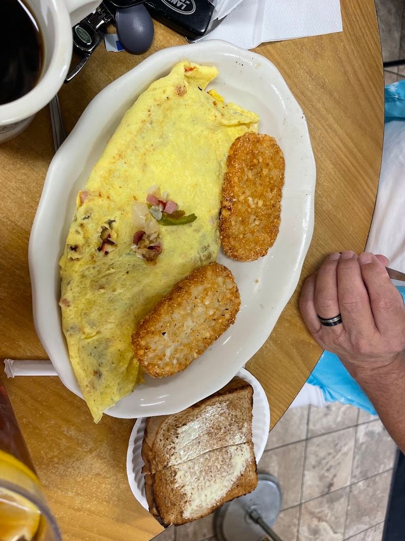 The Breakfast Burrito That Keeps Overnight Workers Coming Back The Breakfast Burrito That Keeps Overnight Workers Coming Back
