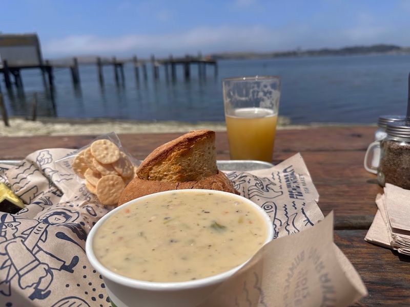 The Clam Chowder That Stops People in Their Tracks The Clam Chowder That Stops People in Their Tracks