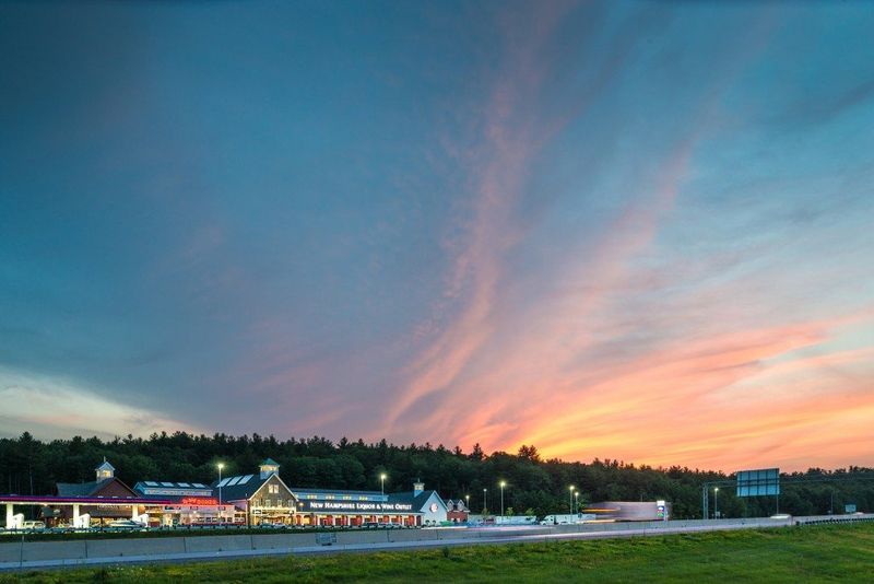 The Common Man Roadside - Hooksett, New Hampshire