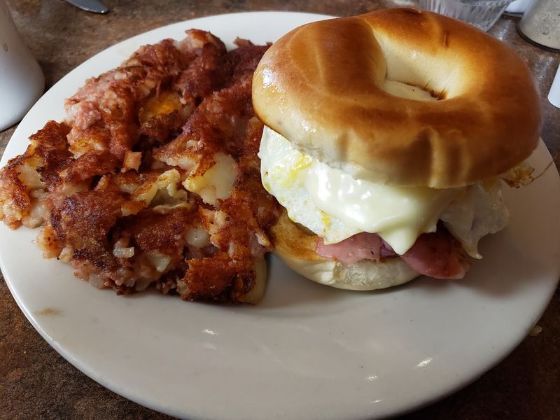 The Cornbread Hash That Keeps Customers Coming Back
