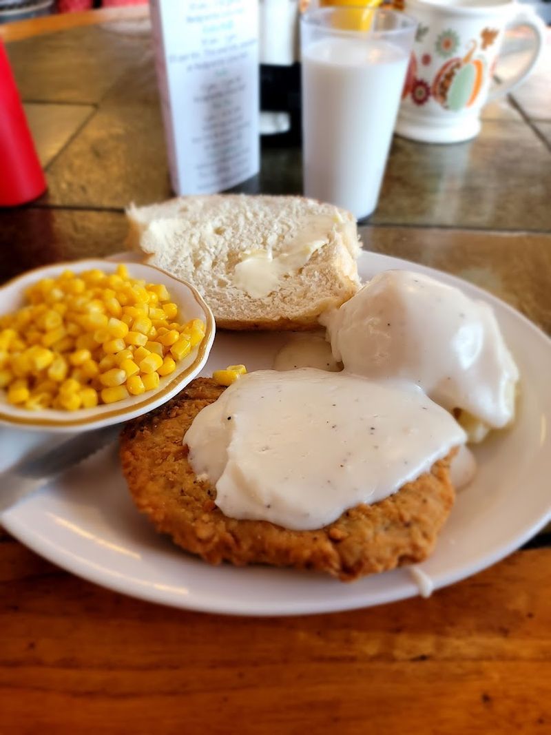 The Country Fried Steak That's Worth a Detour