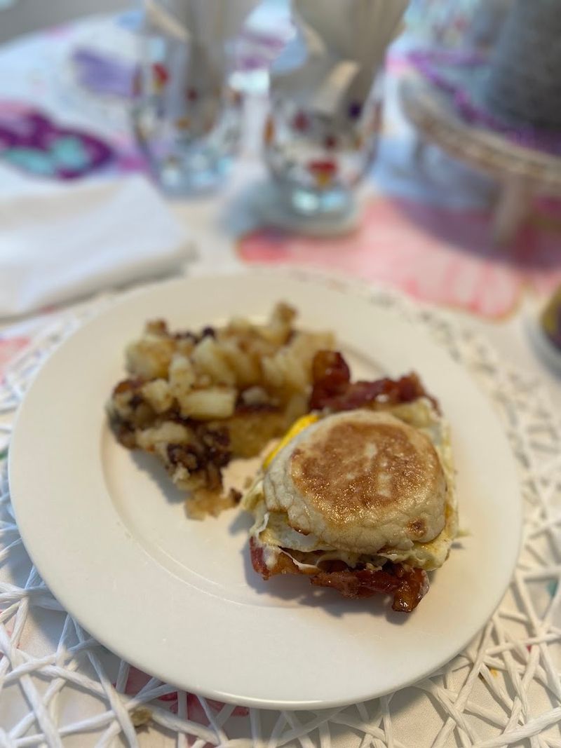 The Duncan Dairy Sandwich That Fans Cannot Stop Talking About