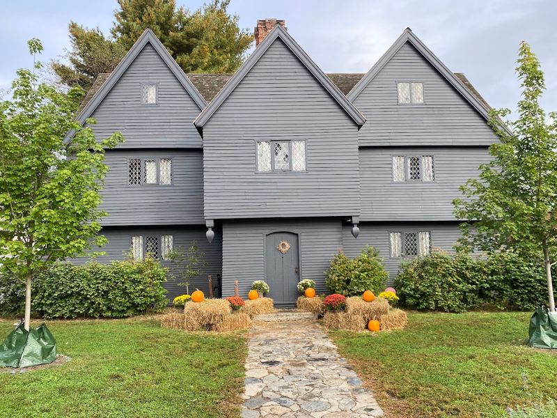 The Exterior of the House Is a Sight All on Its Own