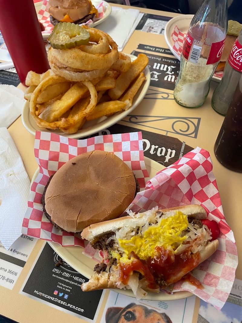 The Famous Hot Dog That Keeps Everyone Coming Back