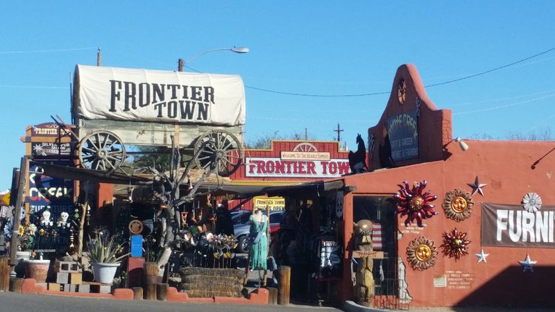 The Famous Hot Sauce Shop That Packs a Punch The Famous Hot Sauce Shop That Packs a Punch