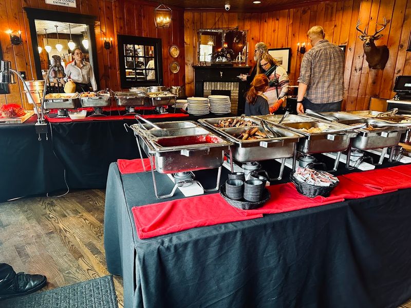 The Famous Sunday Brunch Buffet Experience