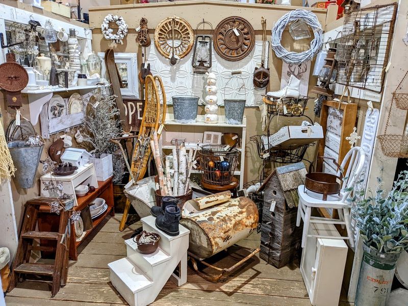 The Farmhouse and Shabby Chic Aesthetic