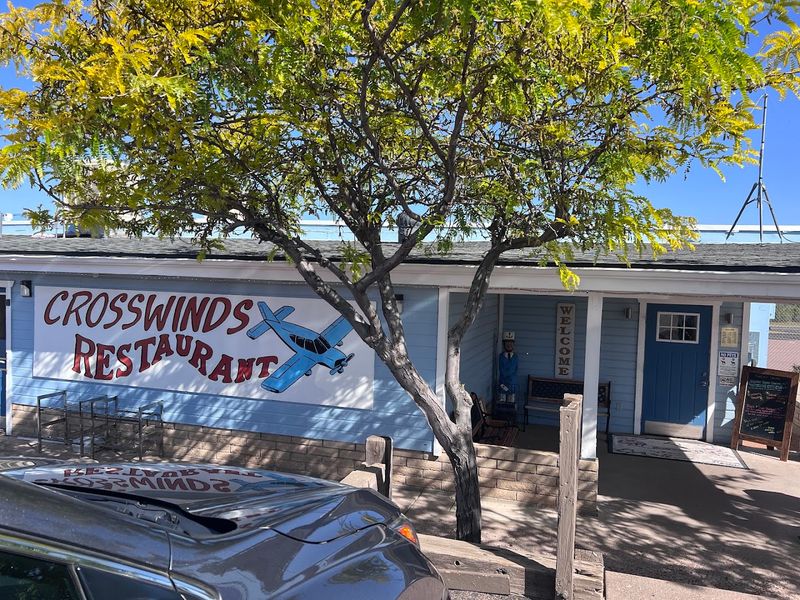 The Friday Fish Fry Is a Hidden Weekly Gem The Friday Fish Fry Is a Hidden Weekly Gem