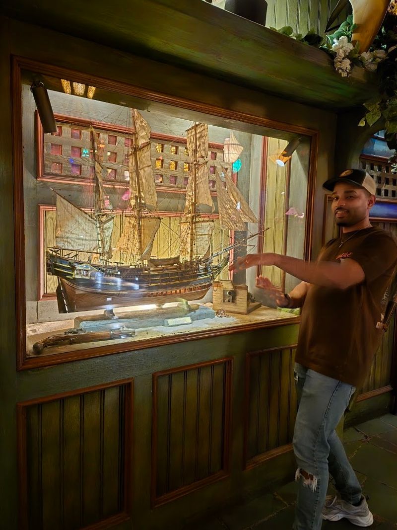 The Gift Shop and Souvenir Scene The Gift Shop and Souvenir Scene
