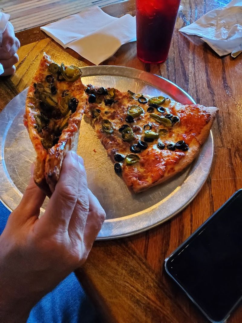 The Greek Pizza That Keeps People Coming Back