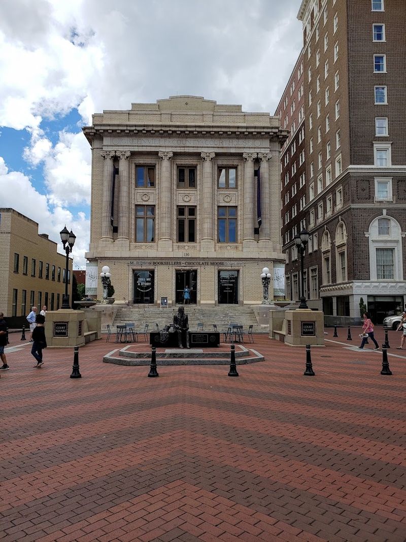 The Greenville County Museum of Art: Southern Art Done Right The Greenville County Museum of Art: Southern Art Done Right