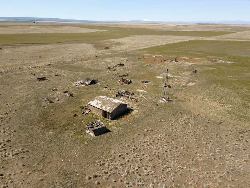 The High Desert Landscape That Surrounds Everything The High Desert Landscape That Surrounds Everything