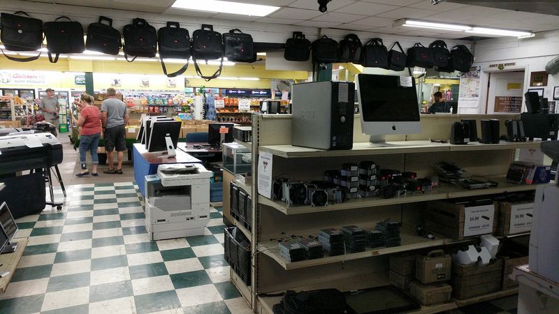 The Iconic Flea Market Section