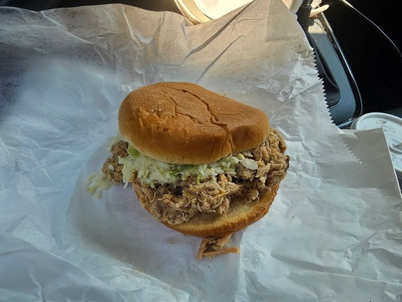The Legendary BBQ Sandwich With Slaw