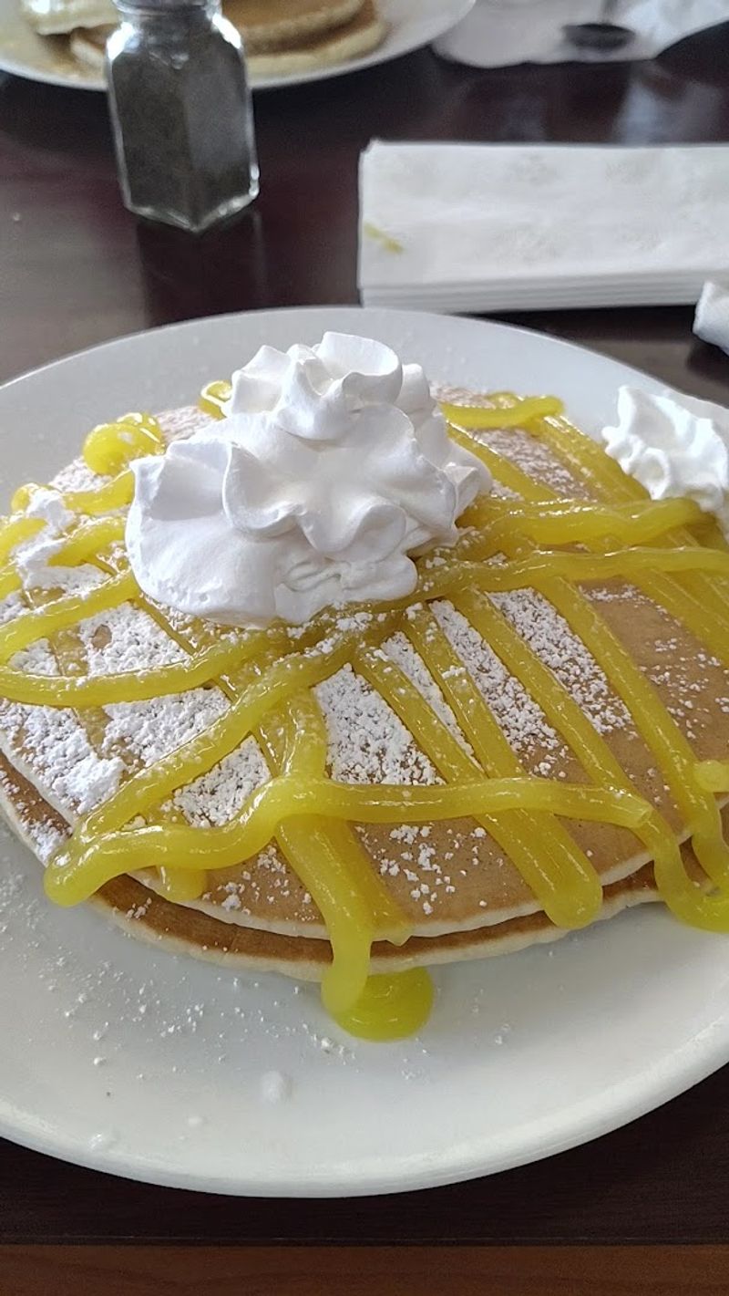 The Lemon Meringue Pancakes Are a Sweet-Tart Revelation