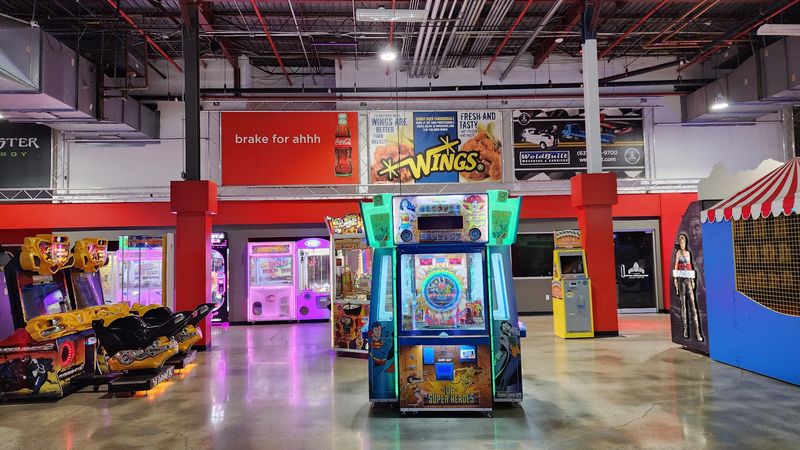 The Massive Arcade Room Full of Games The Massive Arcade Room Full of Games