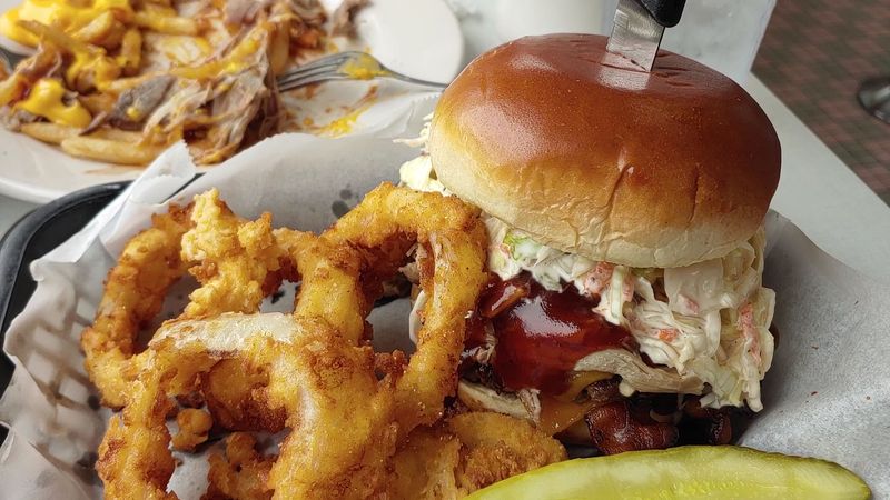 The Oasis Burger — A Flavor-Packed Masterpiece