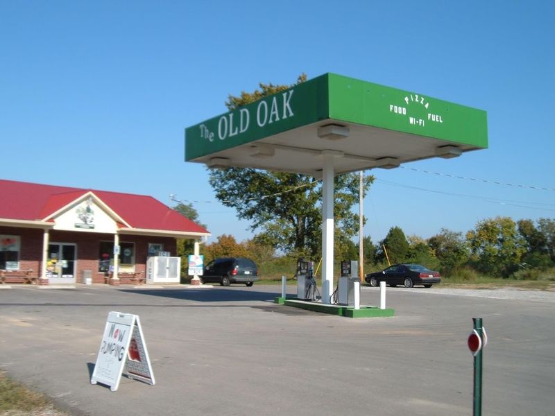 The Old Oak - Spring Hill, Tennessee