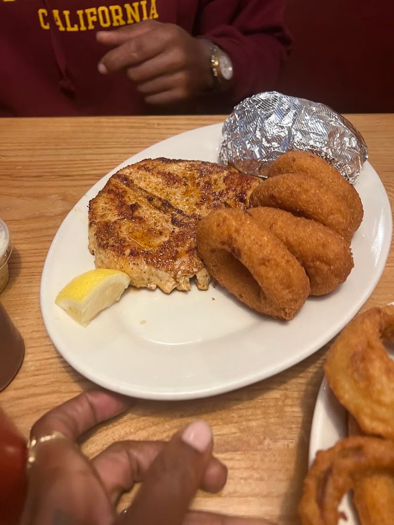 The Onion Rings Worth Ordering Twice The Onion Rings Worth Ordering Twice
