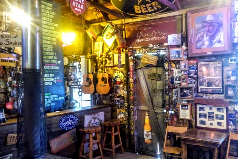 The Outlaw Country Movement Found a Home Here