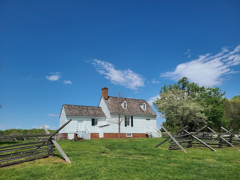 The Overton-Hillsman House: A Field Hospital Frozen in Time The Overton-Hillsman House: A Field Hospital Frozen in Time
