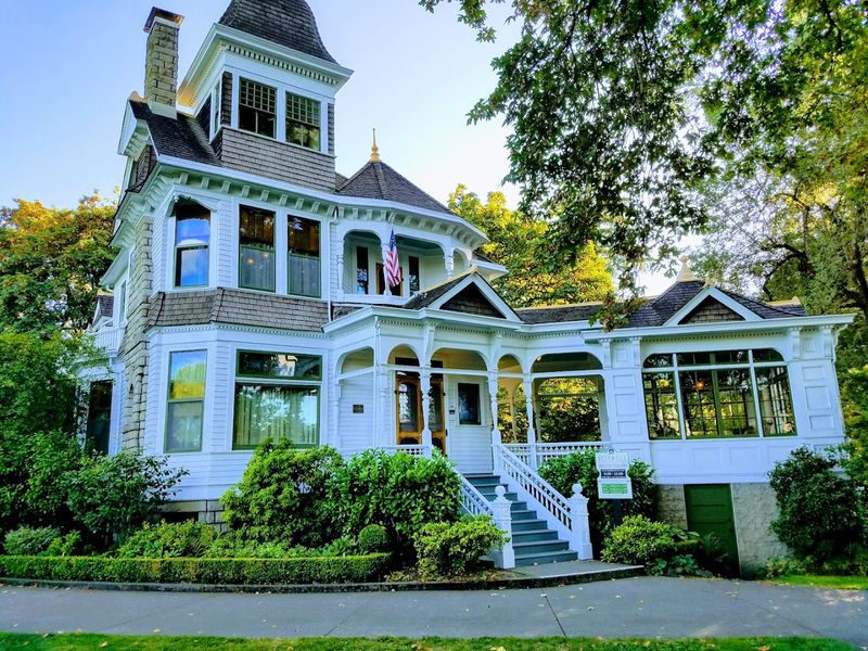 The Queen Anne Victorian Mansion