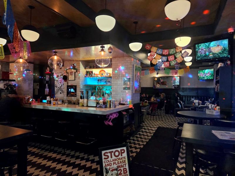 The Retro Atmosphere That Sets the Mood
