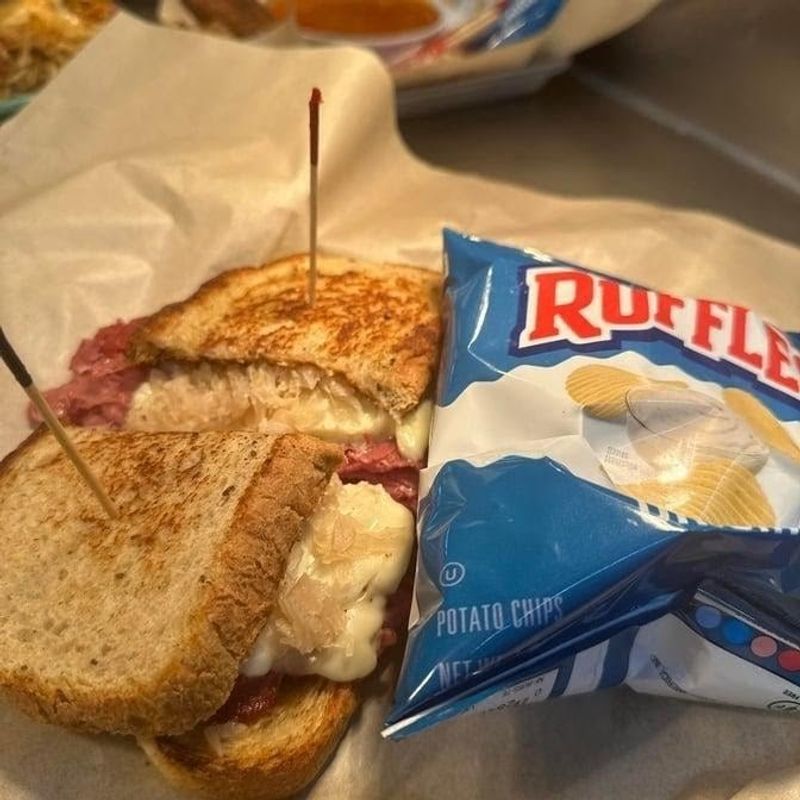 The Reuben Sandwich Worth Mentioning The Reuben Sandwich Worth Mentioning