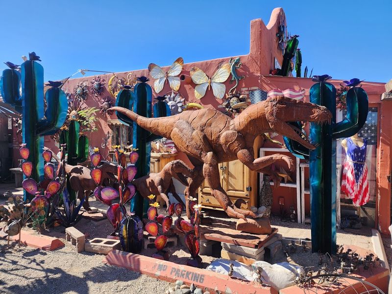 The Rock and Mineral Shop That Blew Everyone Away The Rock and Mineral Shop That Blew Everyone Away