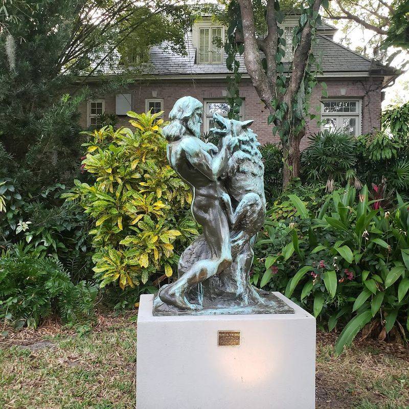 The Sculpture Scavenger Hunt and Pose-Like-the-Statue Activity The Sculpture Scavenger Hunt and Pose-Like-the-Statue Activity