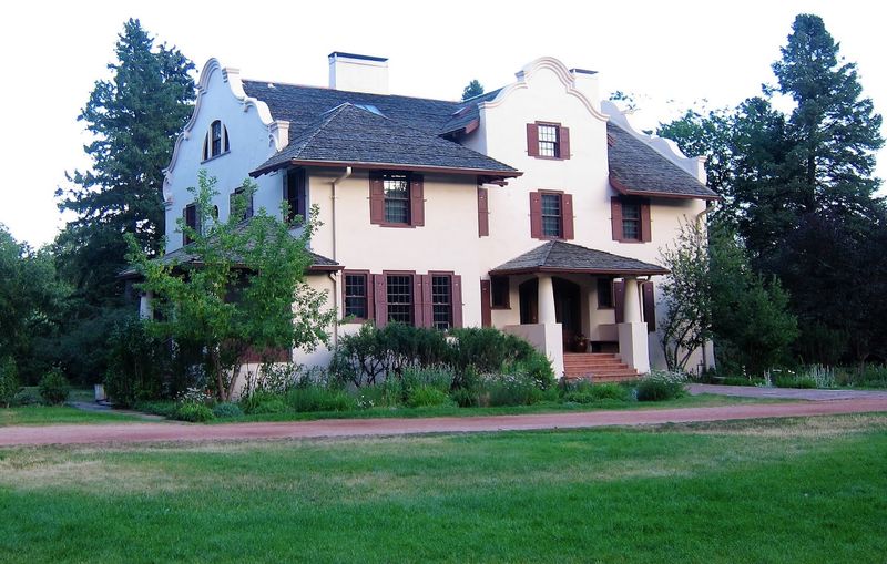 The Spanish Revival Edwardian Estate