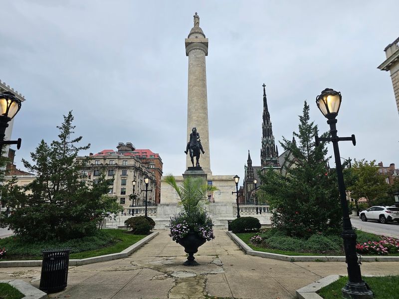 The Stunning Mount Vernon Neighborhood Surrounding It