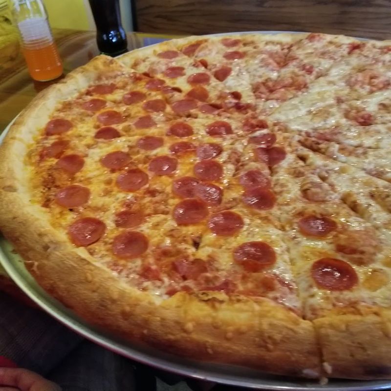 The Thin Crust That Locals Cannot Stop Talking About The Thin Crust That Locals Cannot Stop Talking About