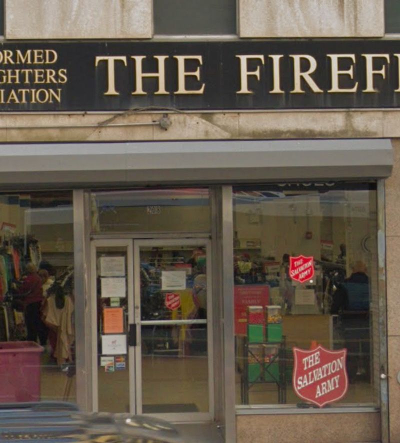 The Thrill of the Hunt That Keeps Shoppers Coming Back