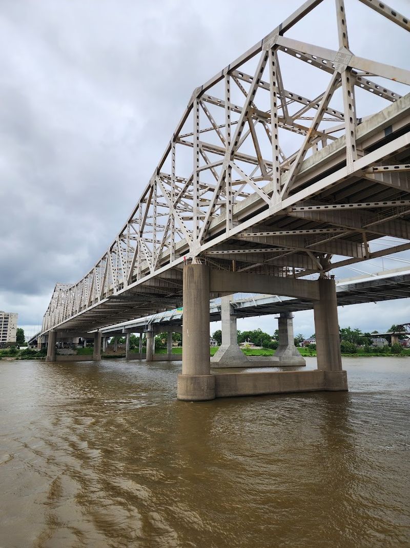 The Views of Louisville's Skyline Are Absolutely Unmatched The Views of Louisville's Skyline Are Absolutely Unmatched
