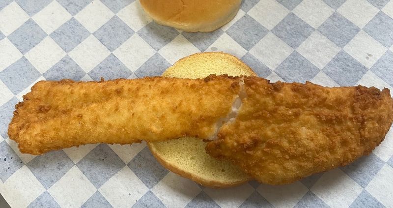 The Whitefish Sandwich That Breaks the Bun