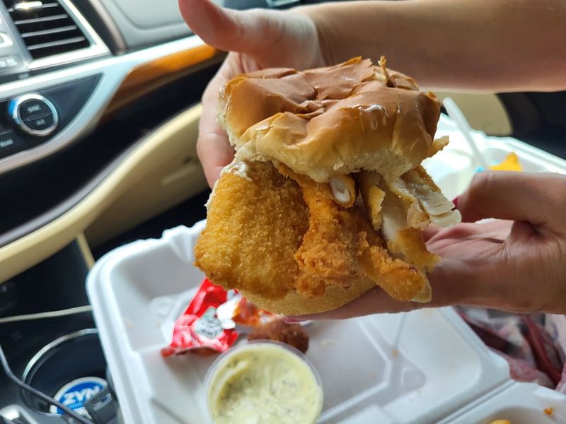 The Whitefish Special That Keeps Regulars Coming Back Weekly
