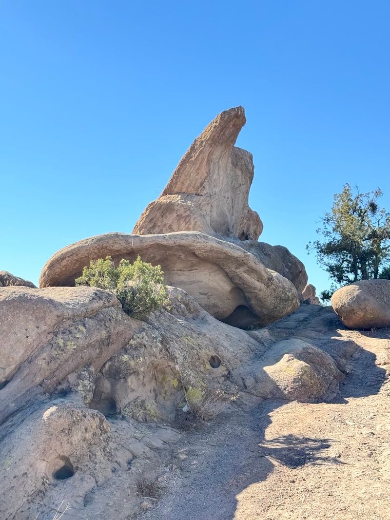 The Witch's Hat Formation and Hidden Landmarks
