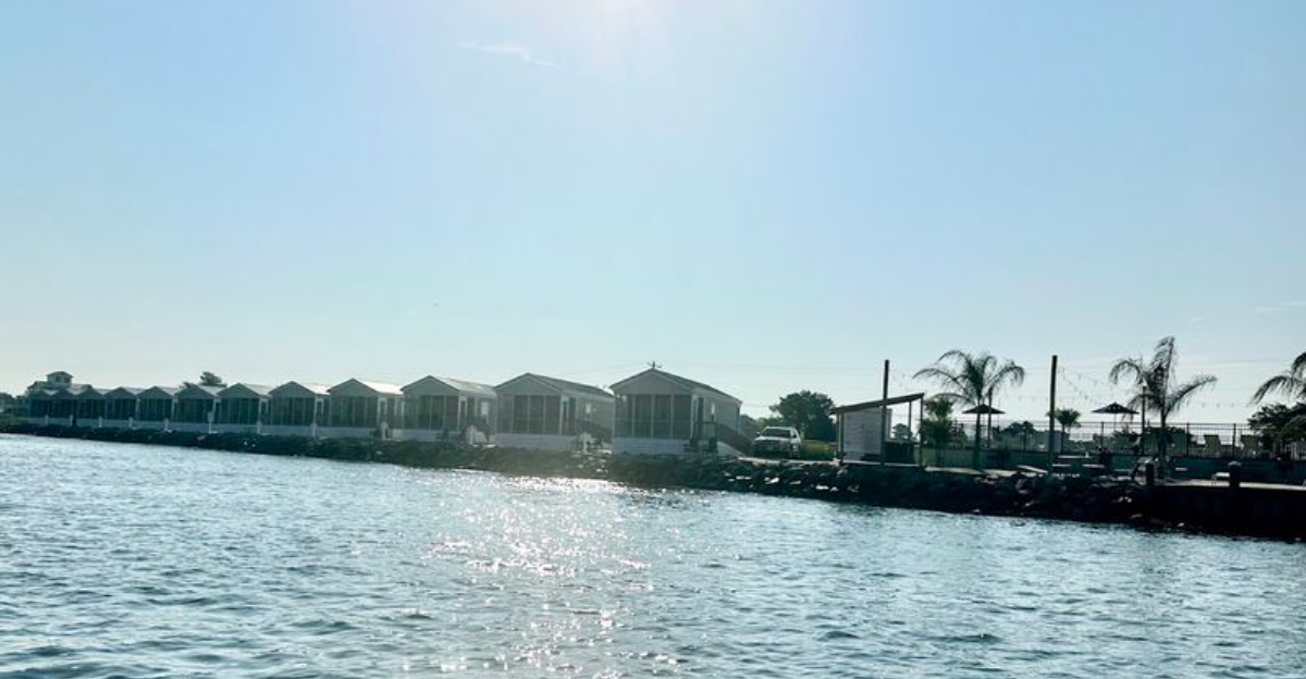 These Floating Cabins In Virginia Let You Wake Up Surrounded By Water