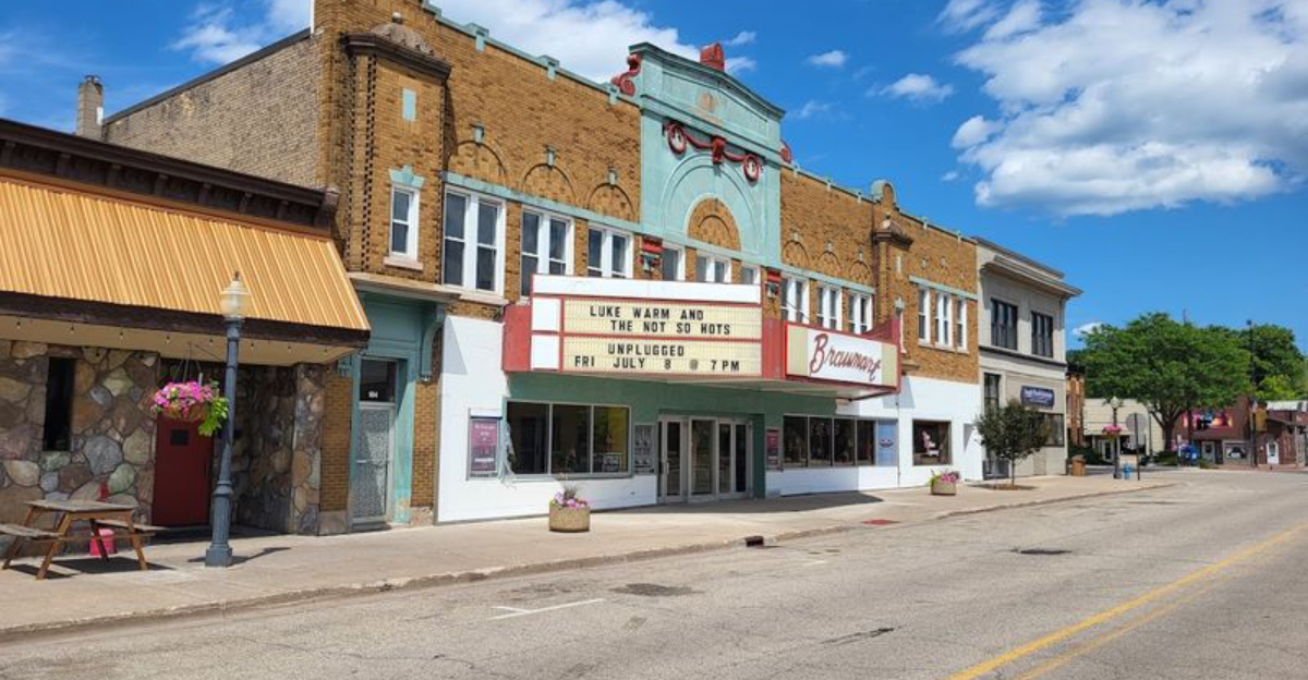 This Affordable Michigan Town Is Quietly Becoming A Favorite For Budget Conscious Families
