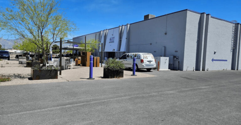 This Arizona Secondhand Store Has So Many Bargains, You’ll Want To Buy Everything