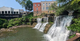 This Charming Ohio Town Looks Like It Belongs In Another Era