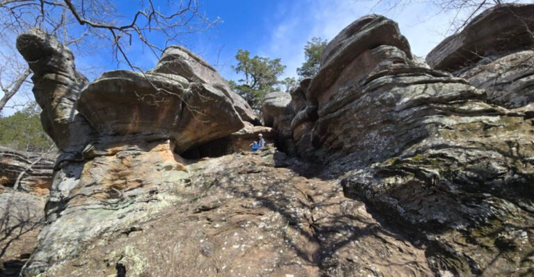 This Easy Illinois Trail Ends At A View Most Visitors Never Realize Exists