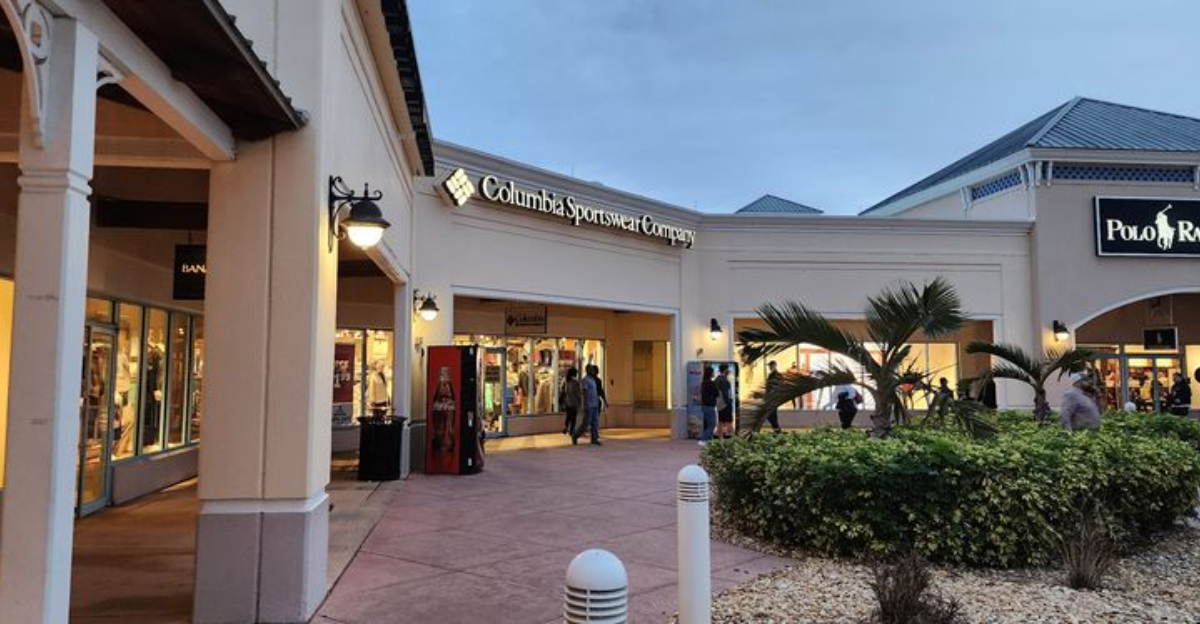 This Enormous Florida Outlet Mall Makes A 50 Shopping Budget Go A Surprisingly Long Way