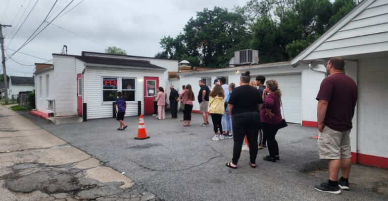 This Maryland Doughnut Shop Has Been Serving Late-Night Sweet Treats That Locals Have Loved For Generations