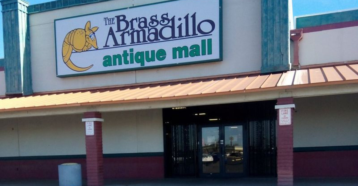 This Massive Arizona Antique Store Lets Bargain Hunters Stretch 45 A Long Way