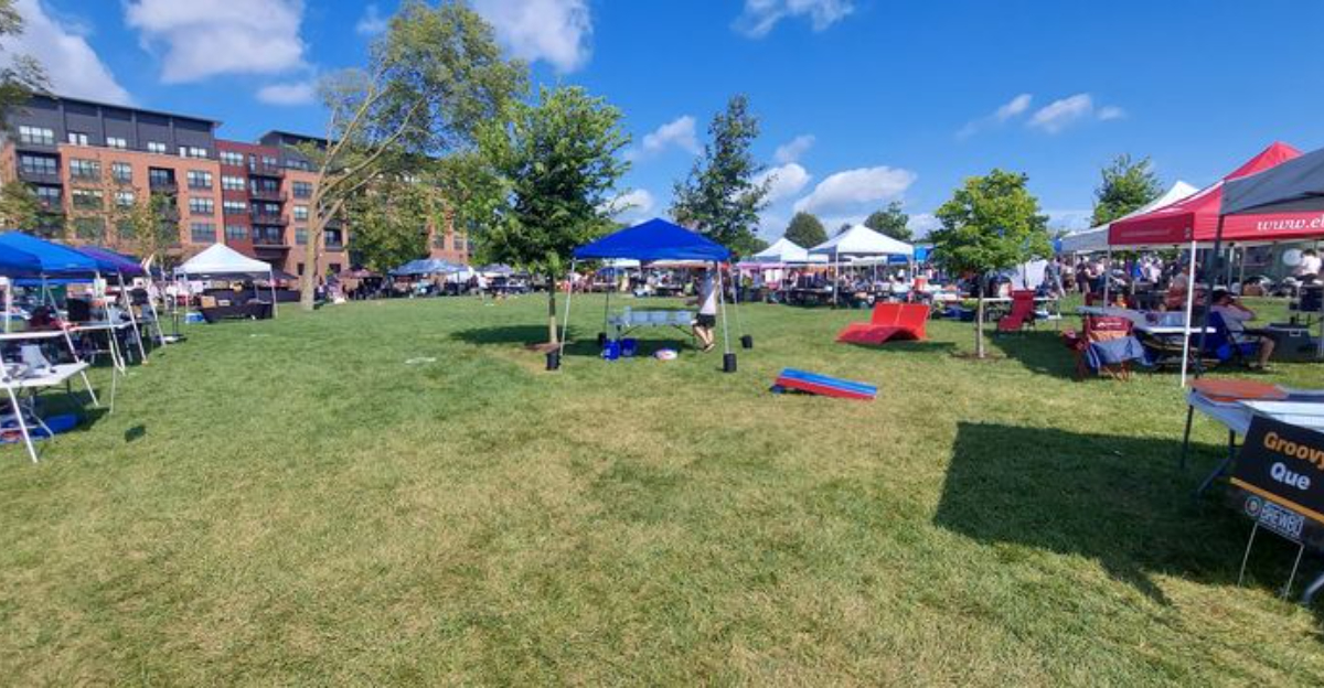 This Massive Outdoor Marketplace In Indiana Is A Shoppers Dream